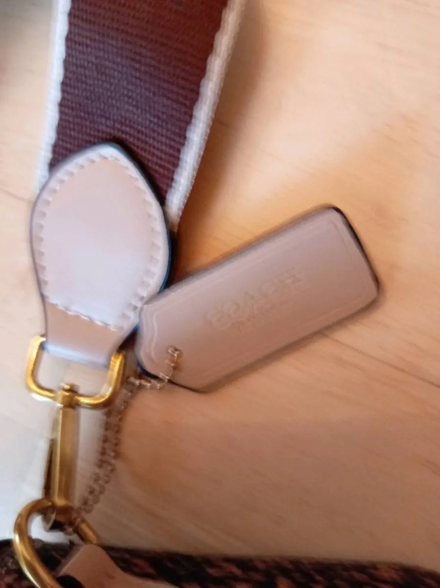 Coach ag - Image 3