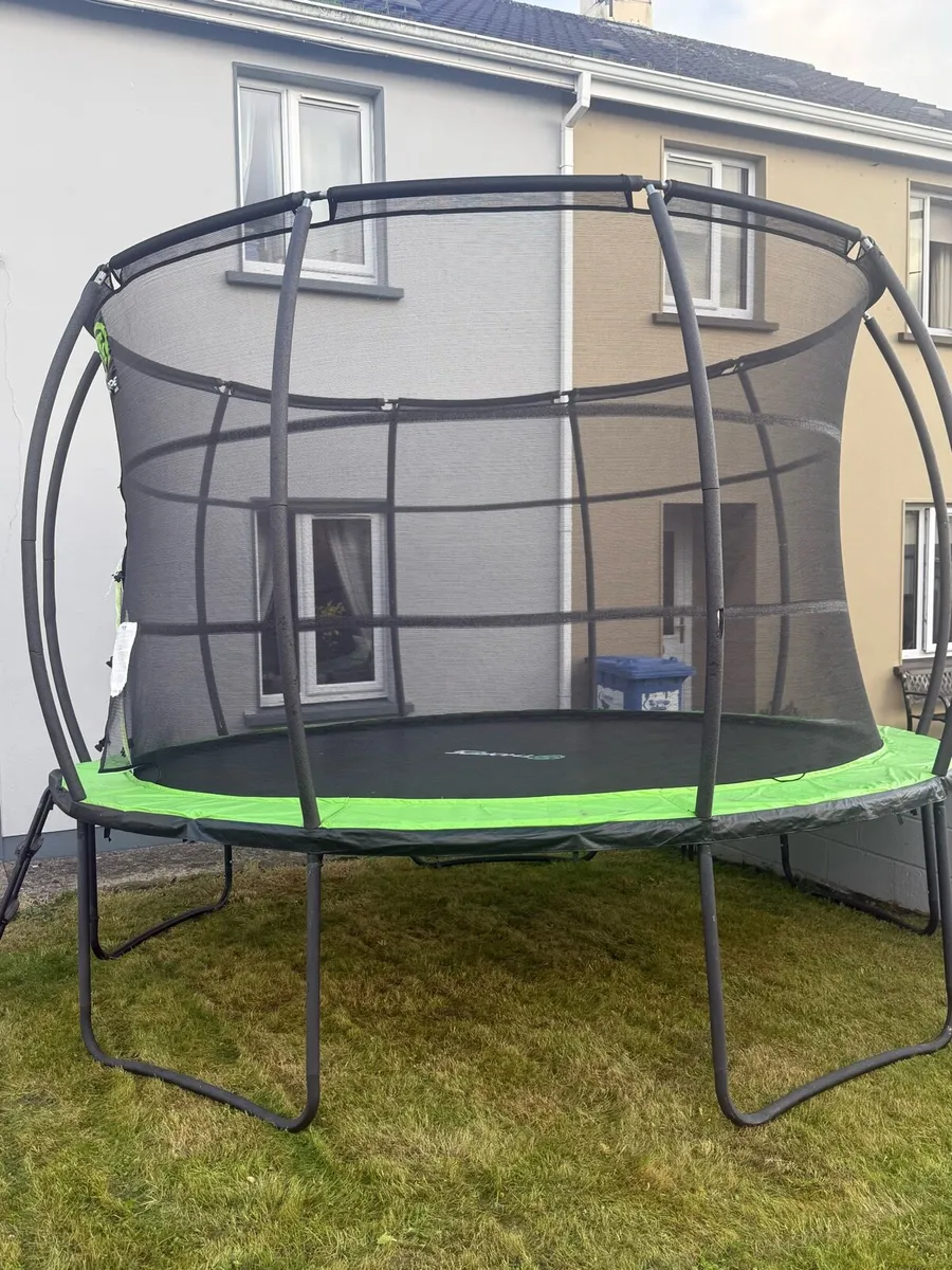 Trampoline - Image 1
