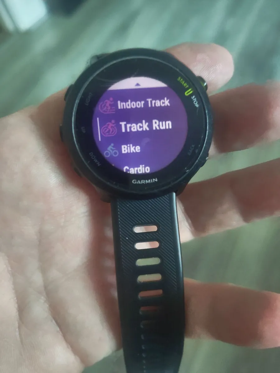 Garmin forerunner 55 GPS smart  Watch - Image 2