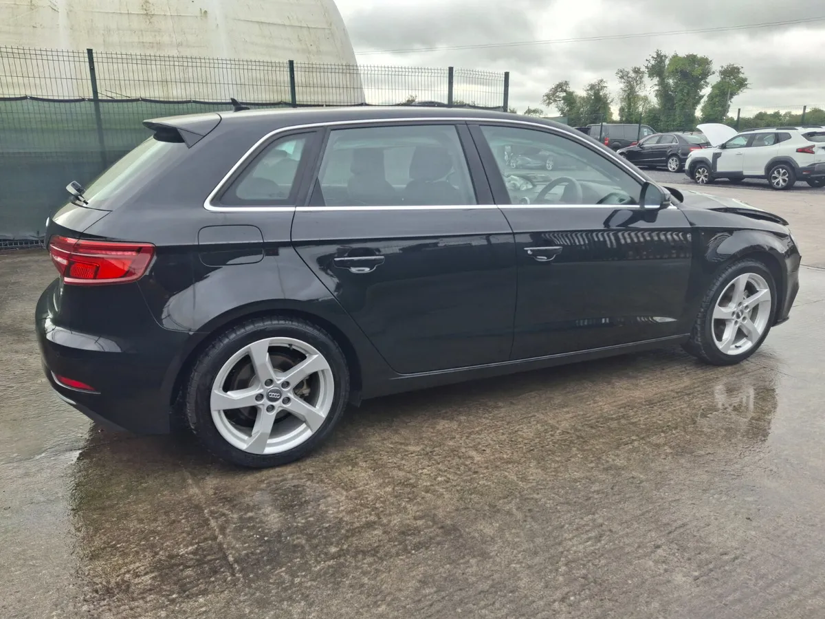 2018 Audi A3  1.4 Automatic  **22km** - Image 3