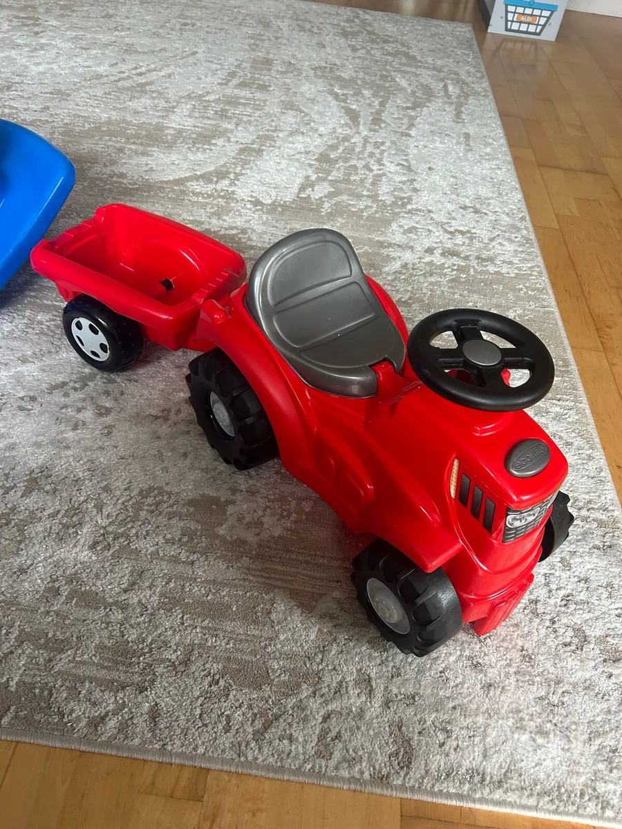 Tractor Ride On with Trailer & Little Tikes Rockin - Image 4