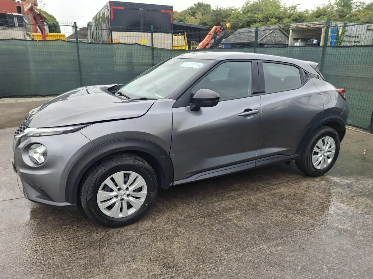 211 Nissan Juke  1.0 Petrol Turbo - Image 1