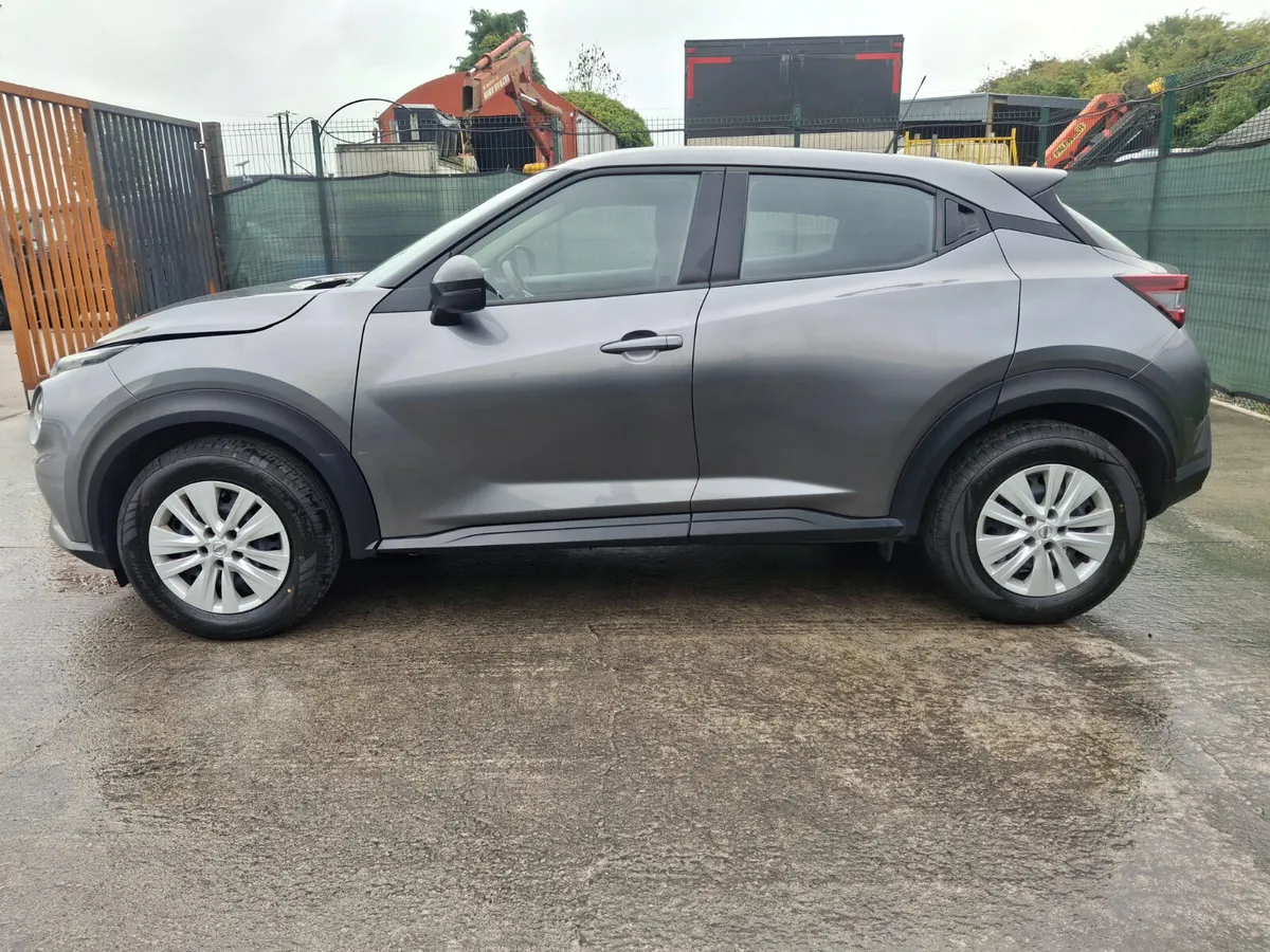 211 Nissan Juke  1.0 Petrol Turbo - Image 3