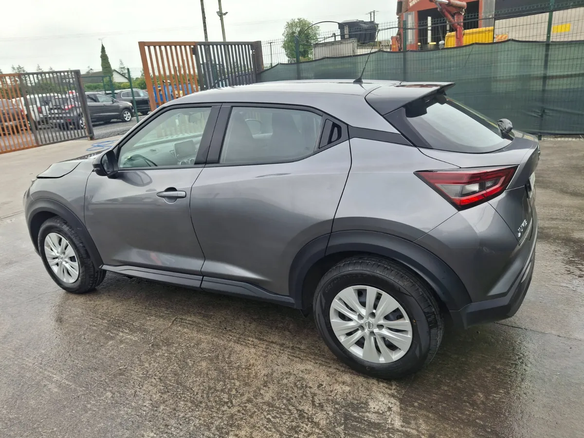 211 Nissan Juke  1.0 Petrol Turbo - Image 4