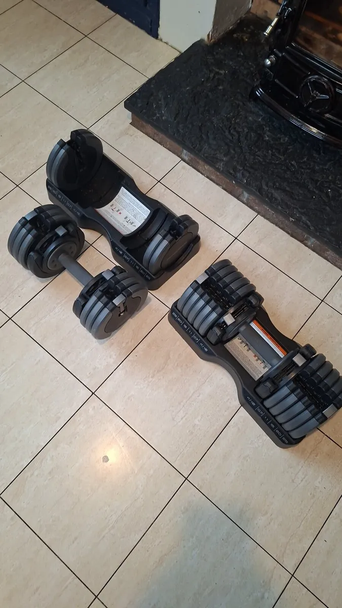 Adjustable dumbells - Image 2