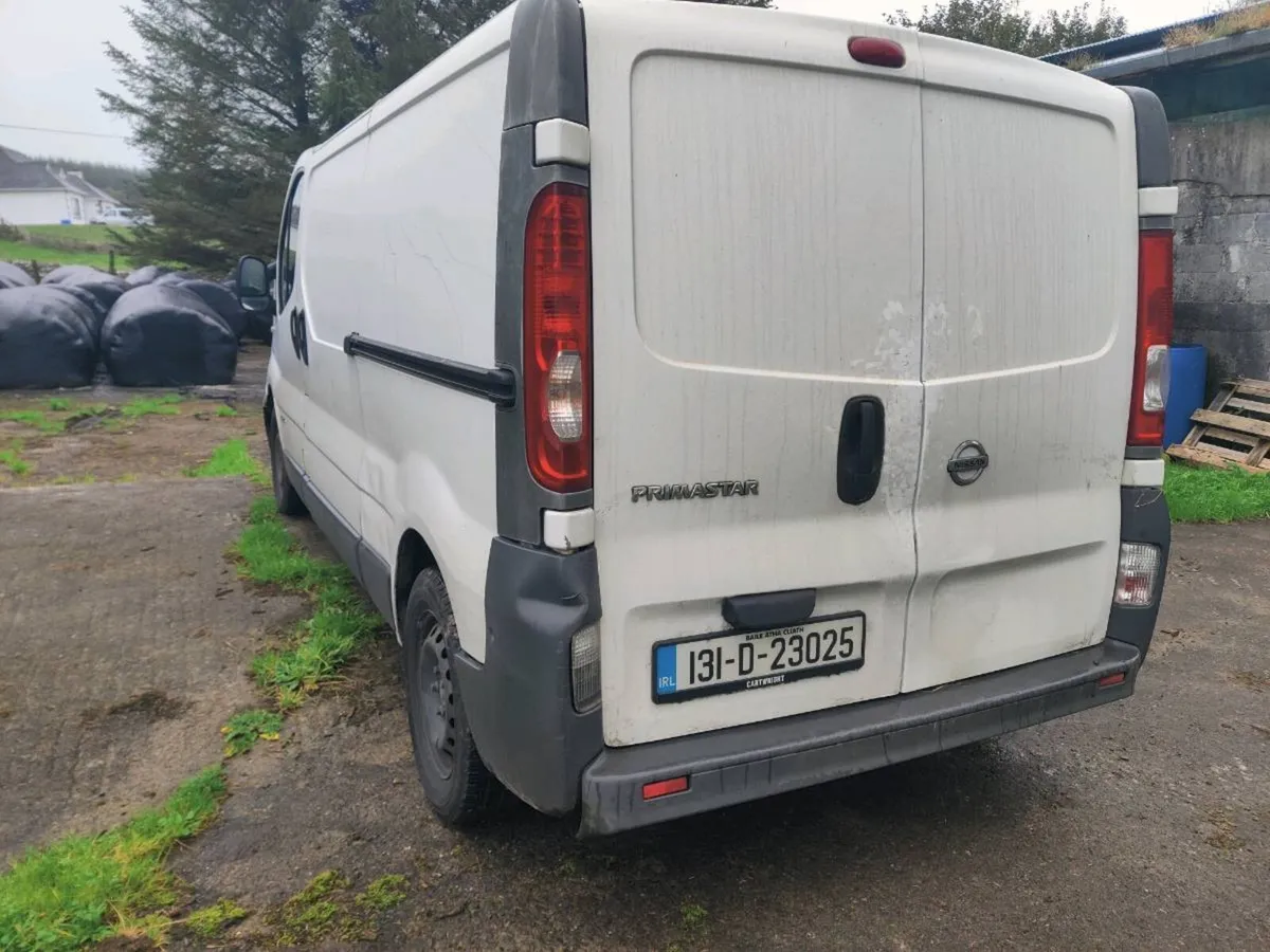 Van - Image 3