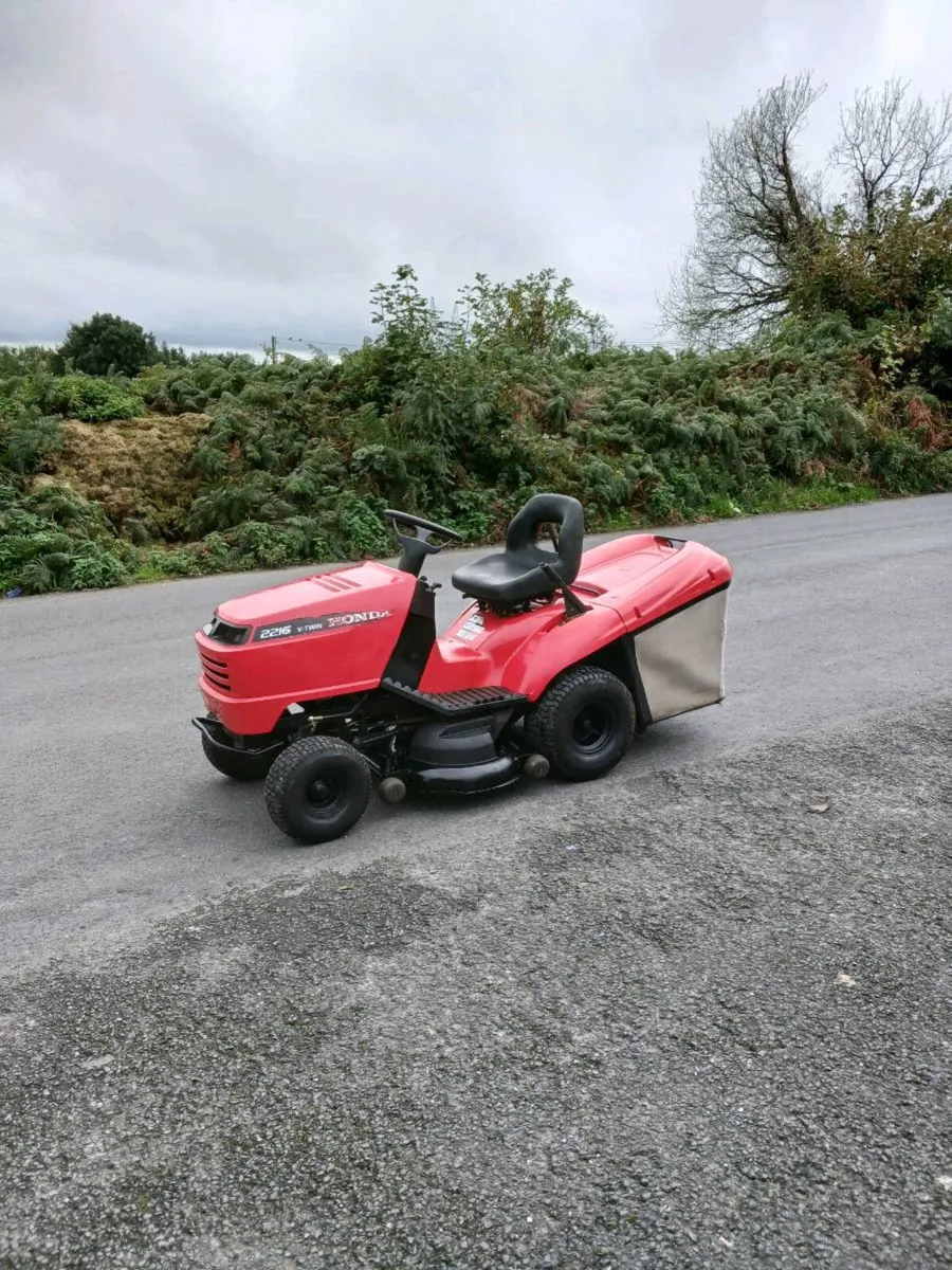 Lawnmower - Image 3