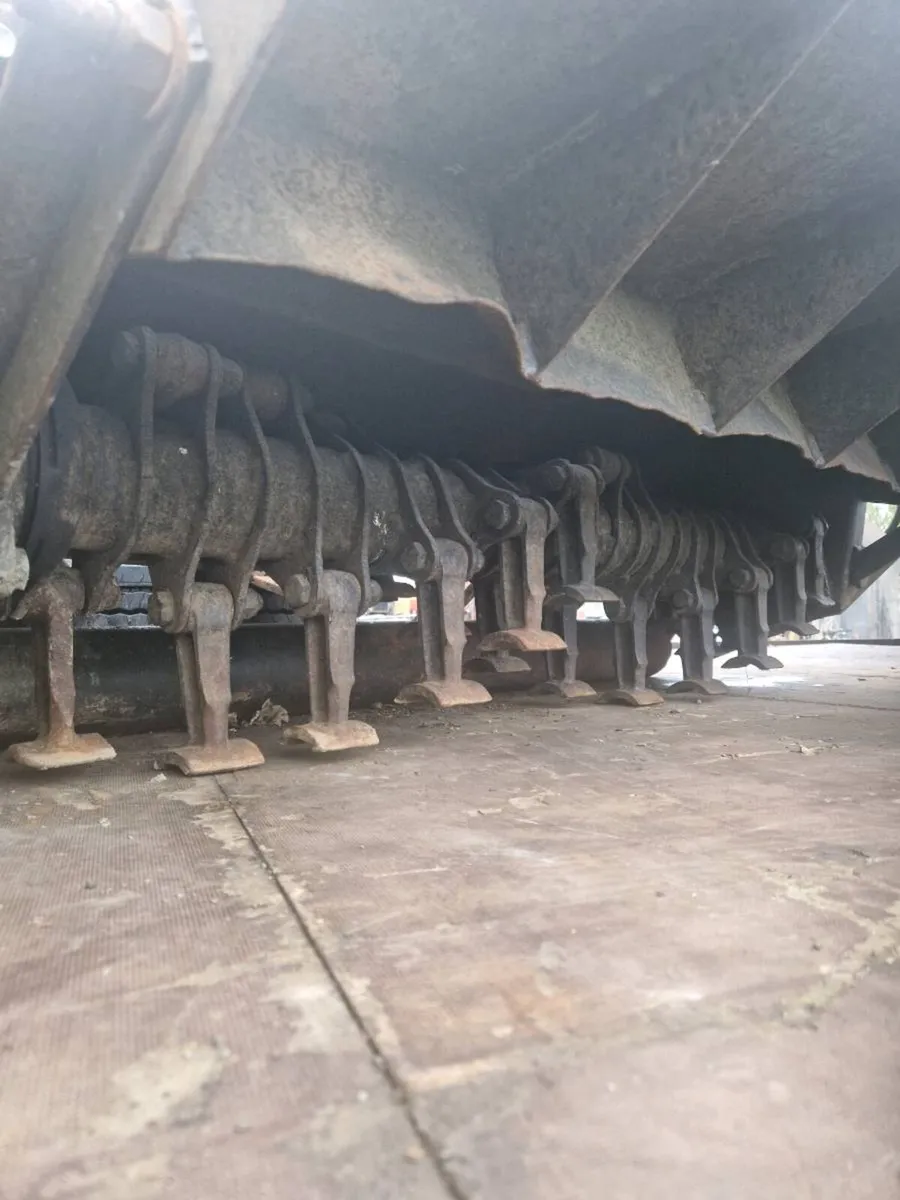 Hedgecutter head - Image 2