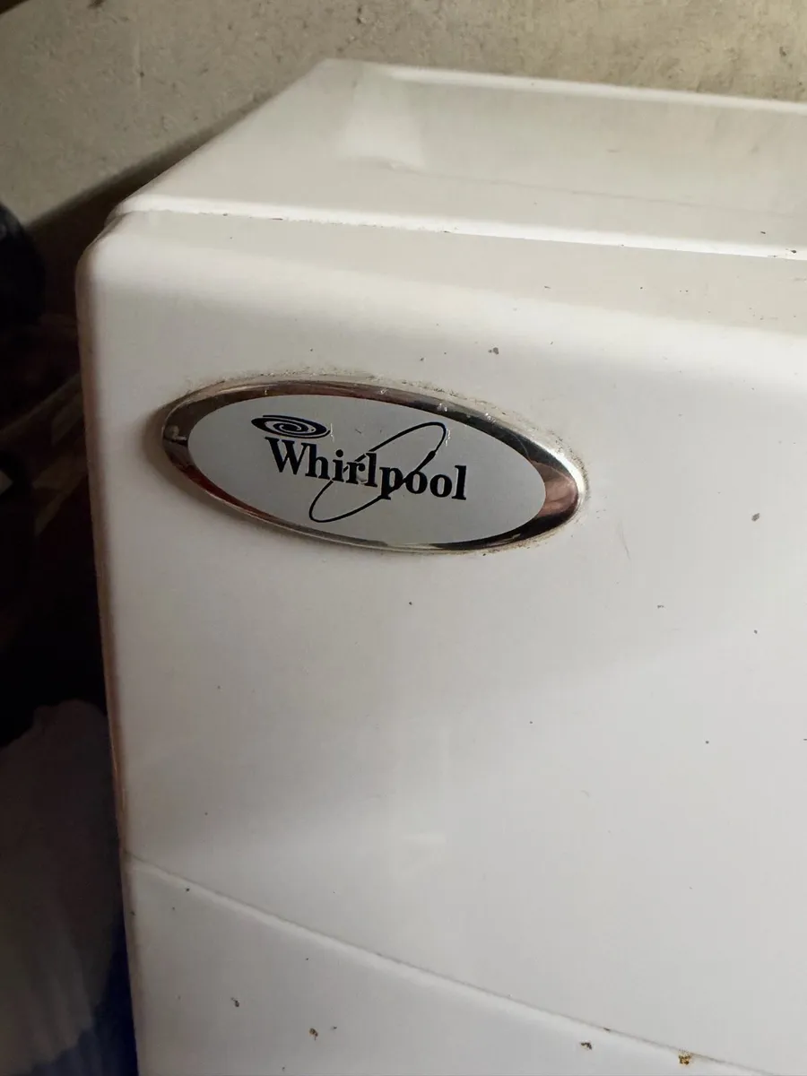 Clothes dryer - Image 2