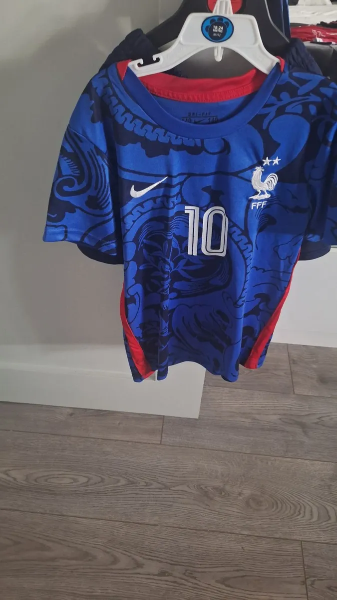 Football kits - Image 1