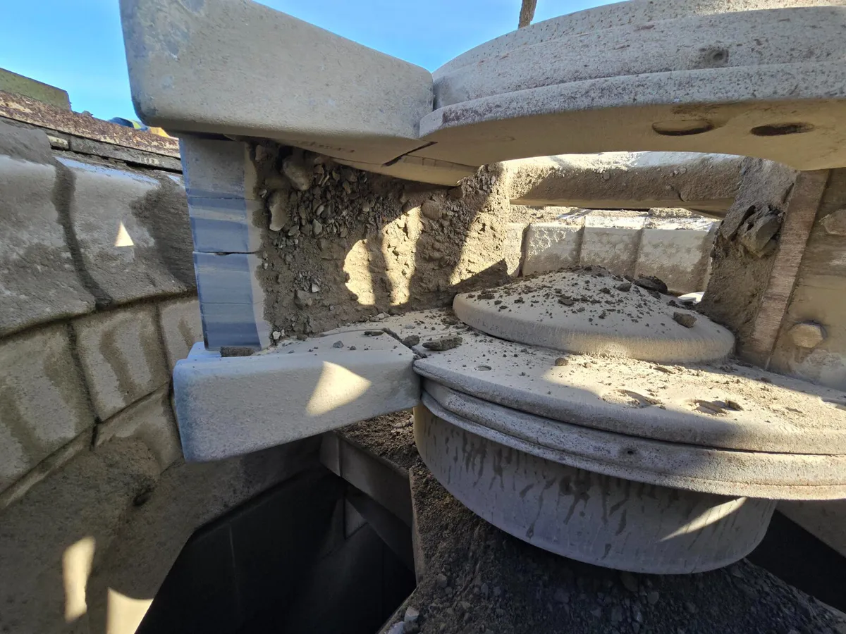 BHS VERTICAL SHAFT IMPACT CRUSHER FOR SALE - Image 2