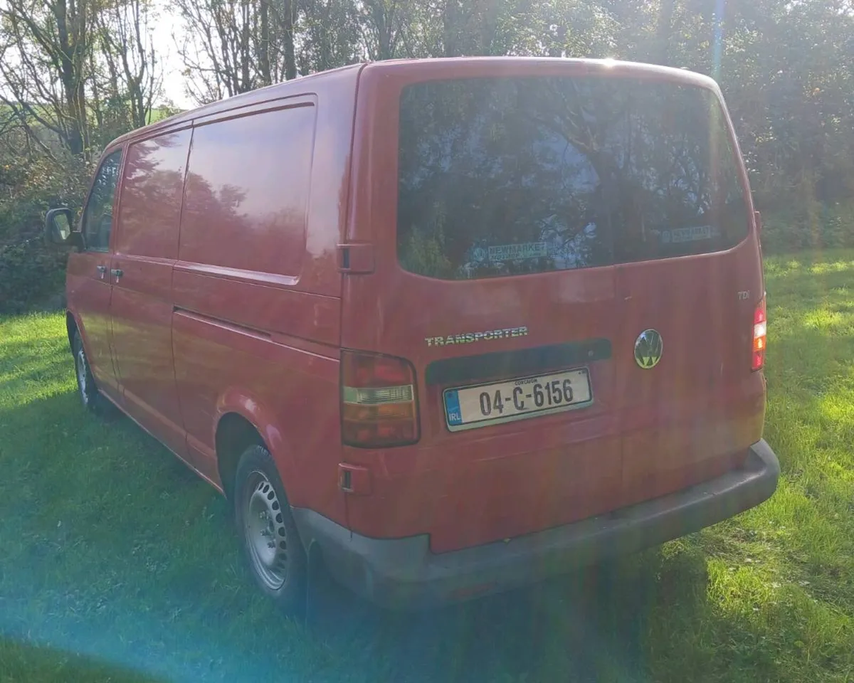 VW  Transporter  2004. - Image 4