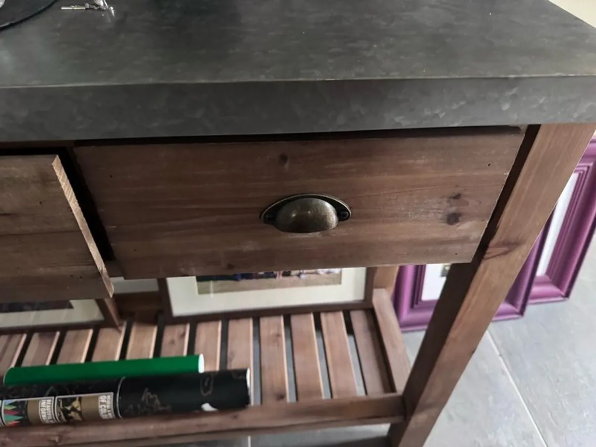 Hall table - Image 2