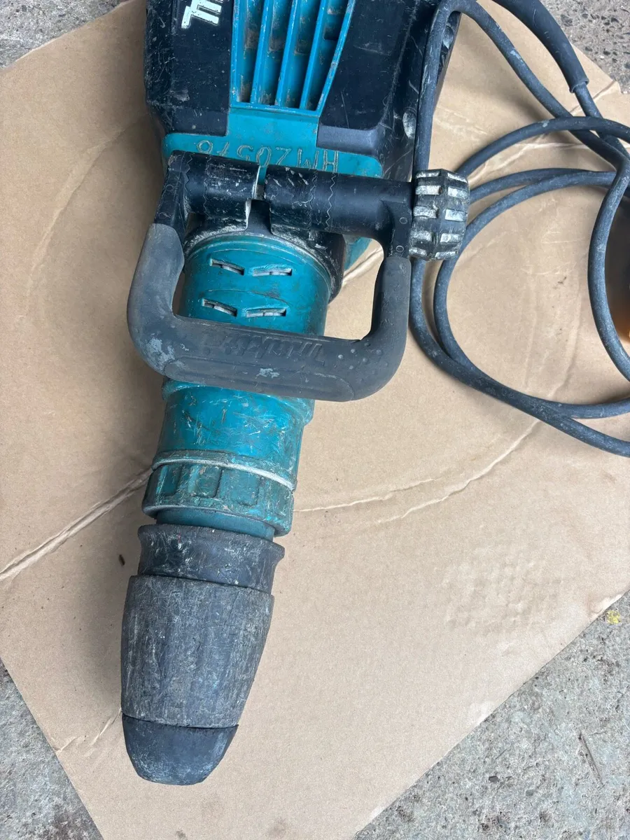MAKITA SDS MAX BREAKER 110V - Image 2