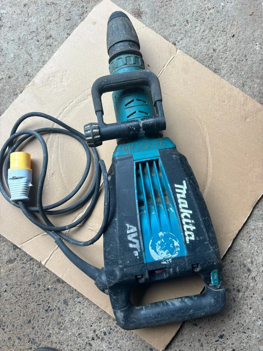 MAKITA SDS MAX BREAKER 110V - Image 1