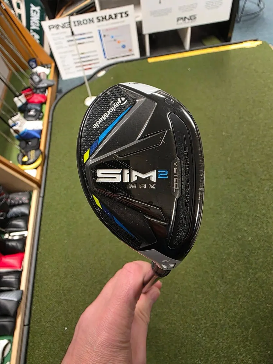 Taylormade Sim2 Max 3 Hybrid - Image 1