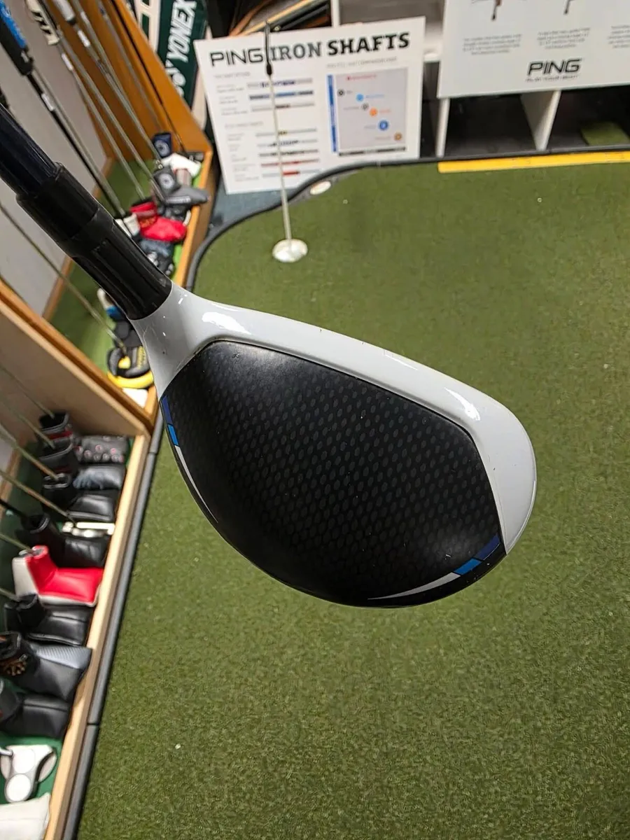 Taylormade Sim2 Max 3 Hybrid - Image 3