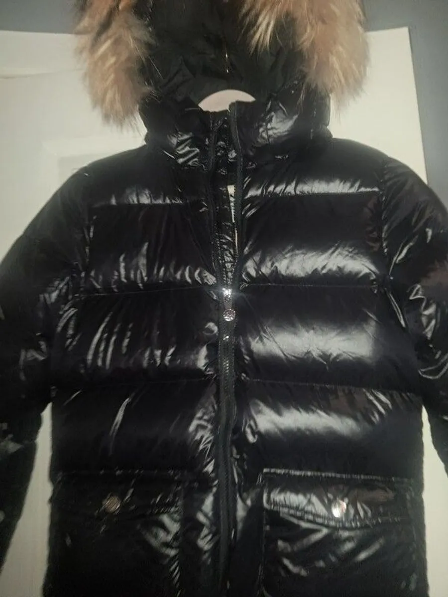 Brand New Never Worn Pyrenex Authentic Shiny Fur Girls Down Jacket Age 12 Black - Image 1