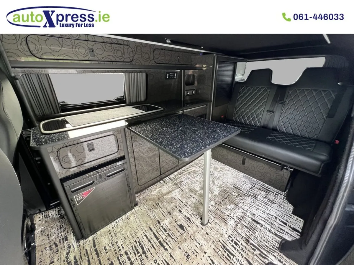 Volkswagen Transporter Campervan 2.0 Diesel, 4-ber - Image 4