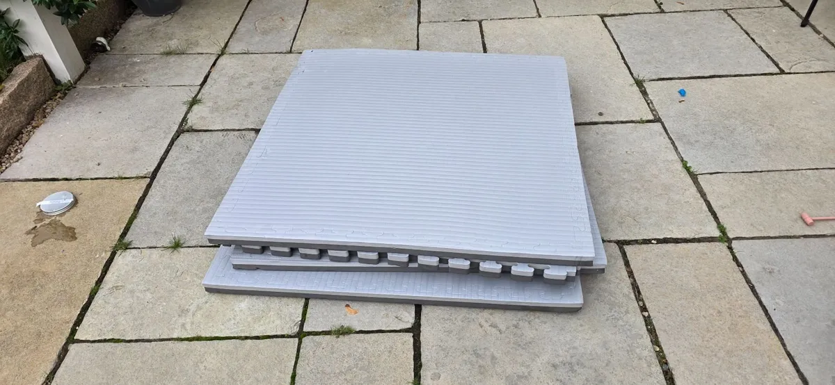 6 Jiu Jitsu / Martial Arts Mats 1x1 metre - Image 4