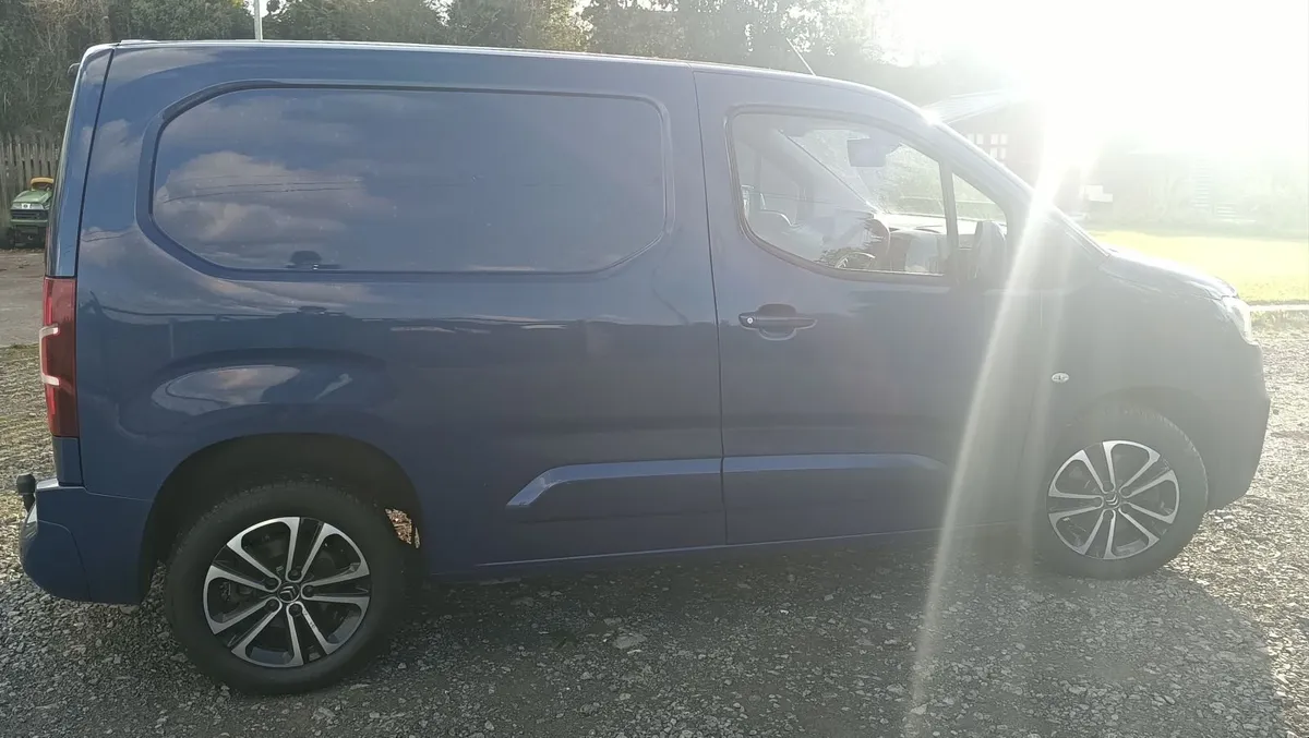 Citroen Berlingo 1.6 BHDI 2019 100HP - Image 4