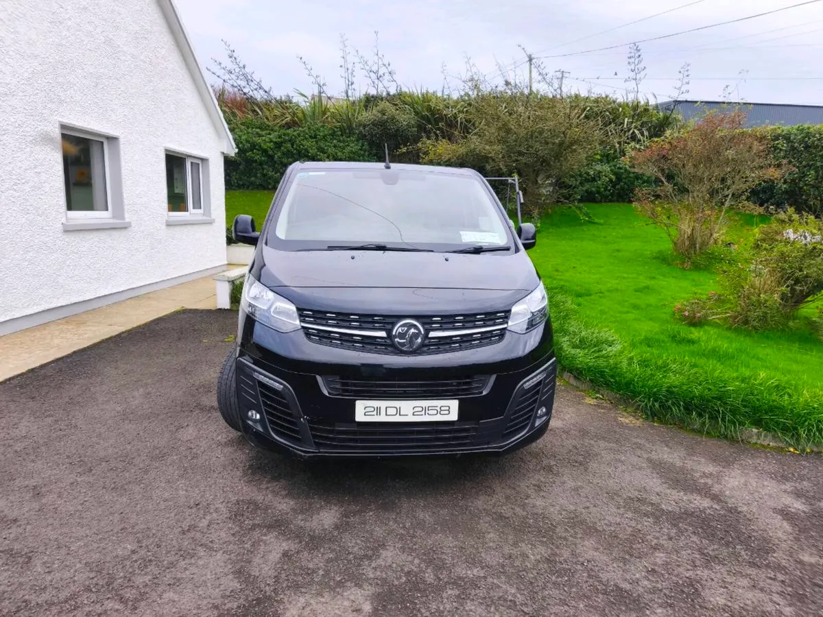 Vauxhall vivaro 1.5hdi sportive - Image 1