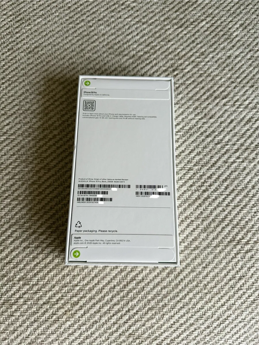 Apple IPhone 18 Pro Black - Image 2
