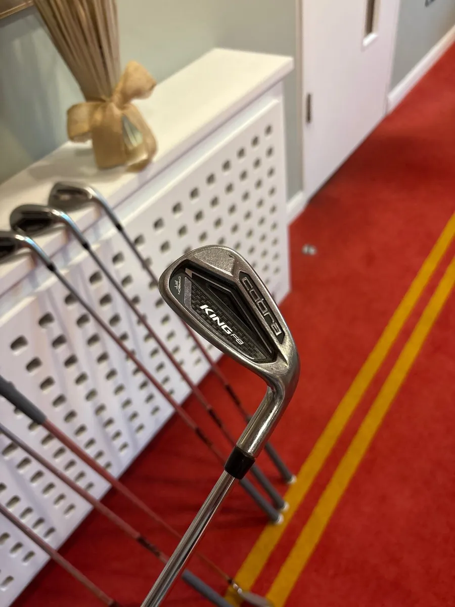 Cobra King F8 (5-SW) Reg Steel - Image 4