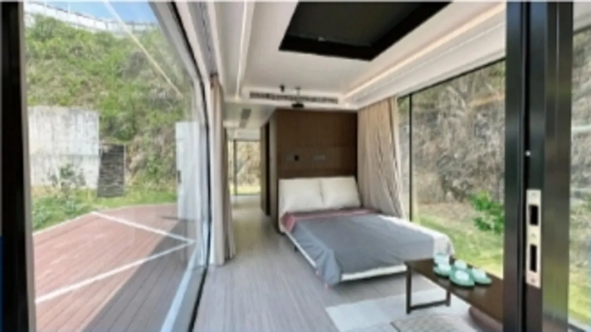 1 Bed, 1 Bath Space Capsule Home - Image 4