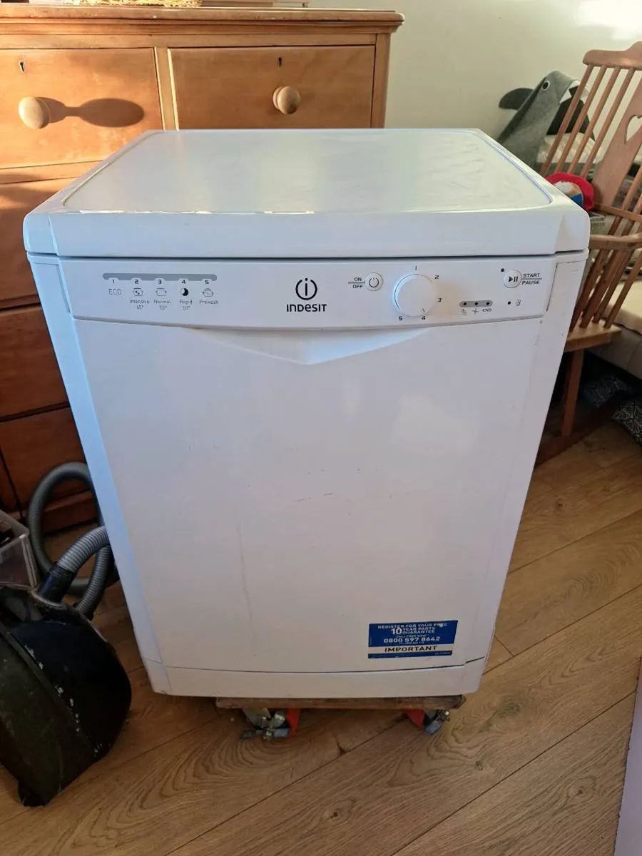Indesit Dishwasher - Image 1