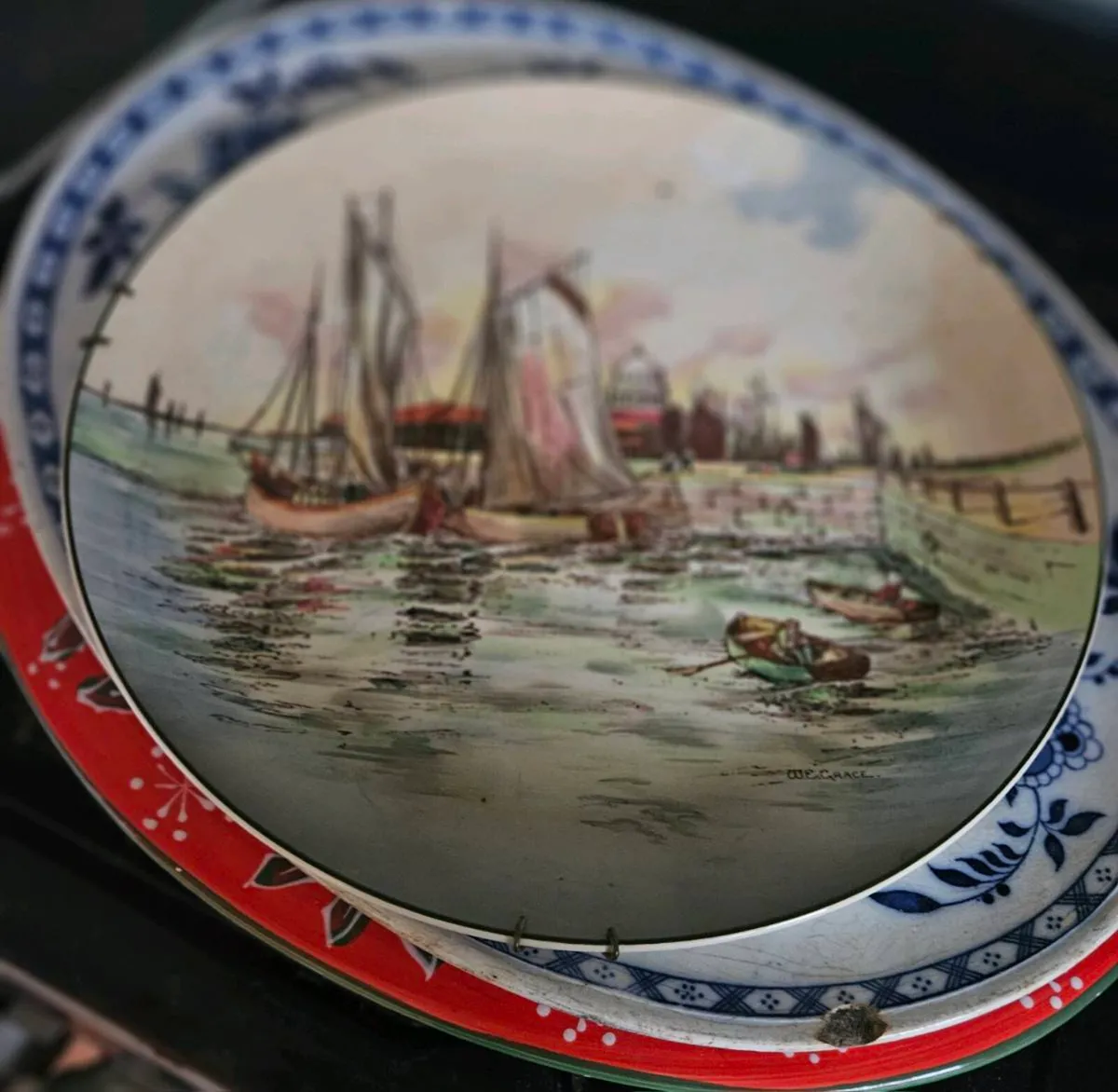 Serving and Decorative Plates Bowl Bundle - Image 4
