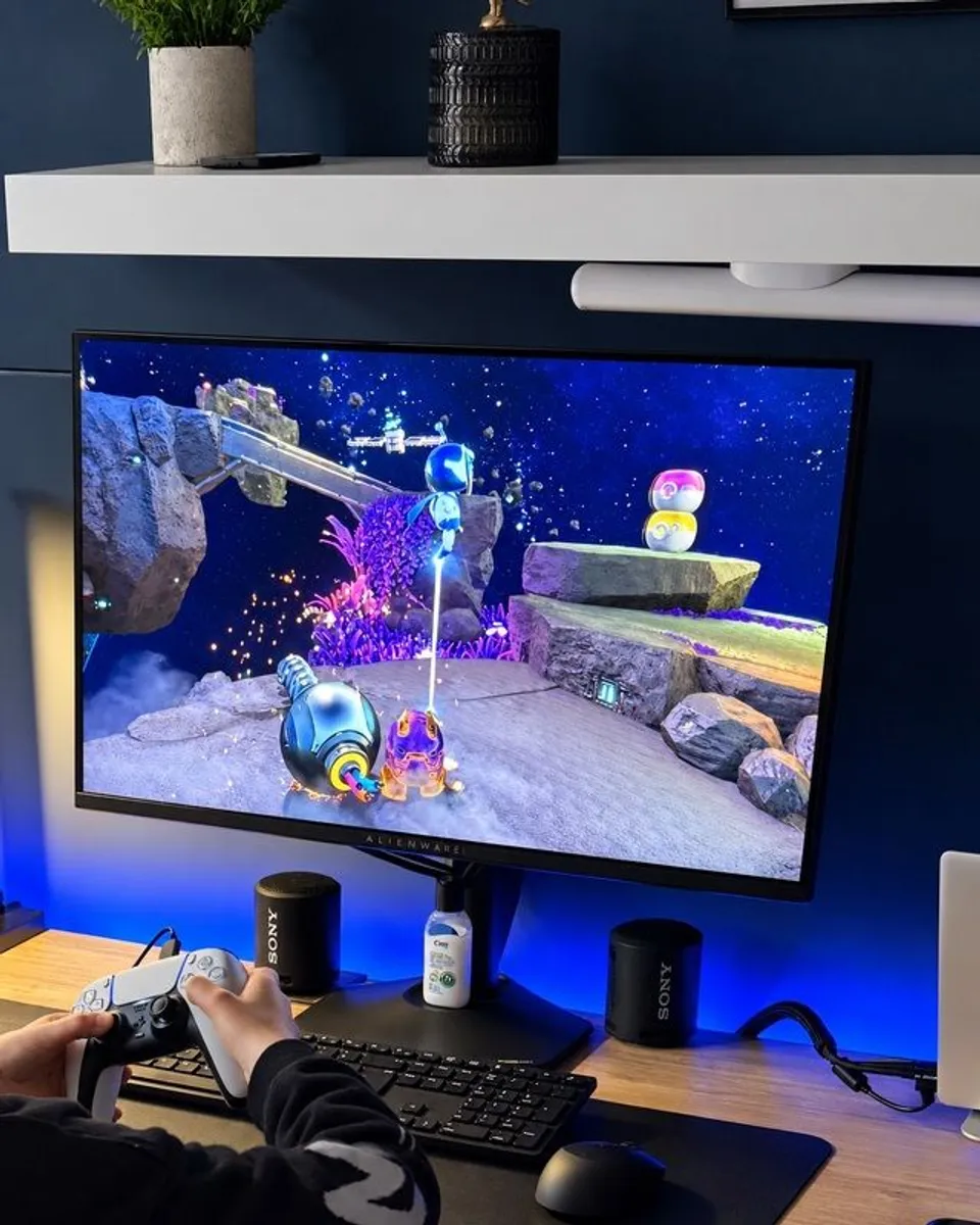 Alienware 4K Monitor 27" - Image 1