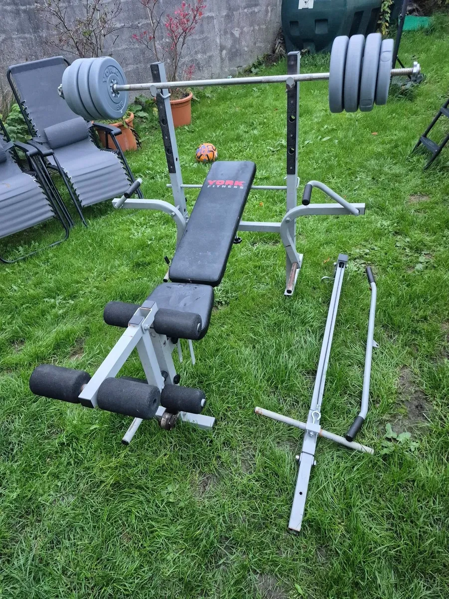 Bench & bar & weights plates 40kg