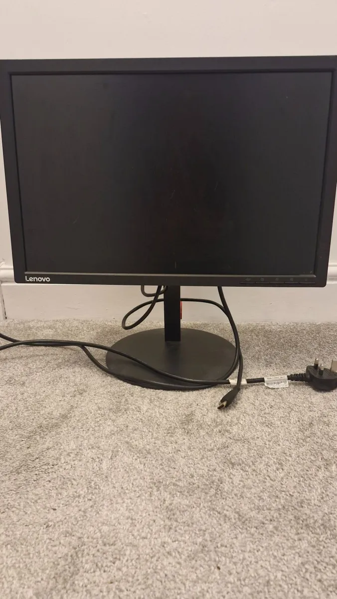 Lenovo PC Monitor - Image 3