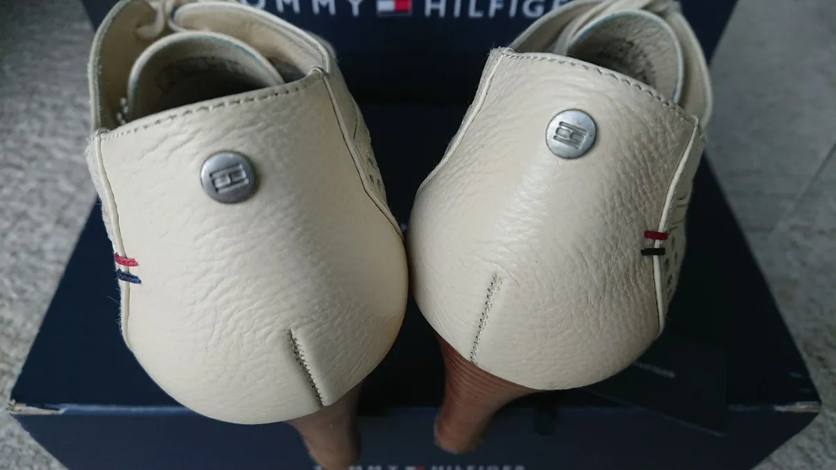 Genuine Tommy Hilfiger high heels shoes UK7 - Image 4