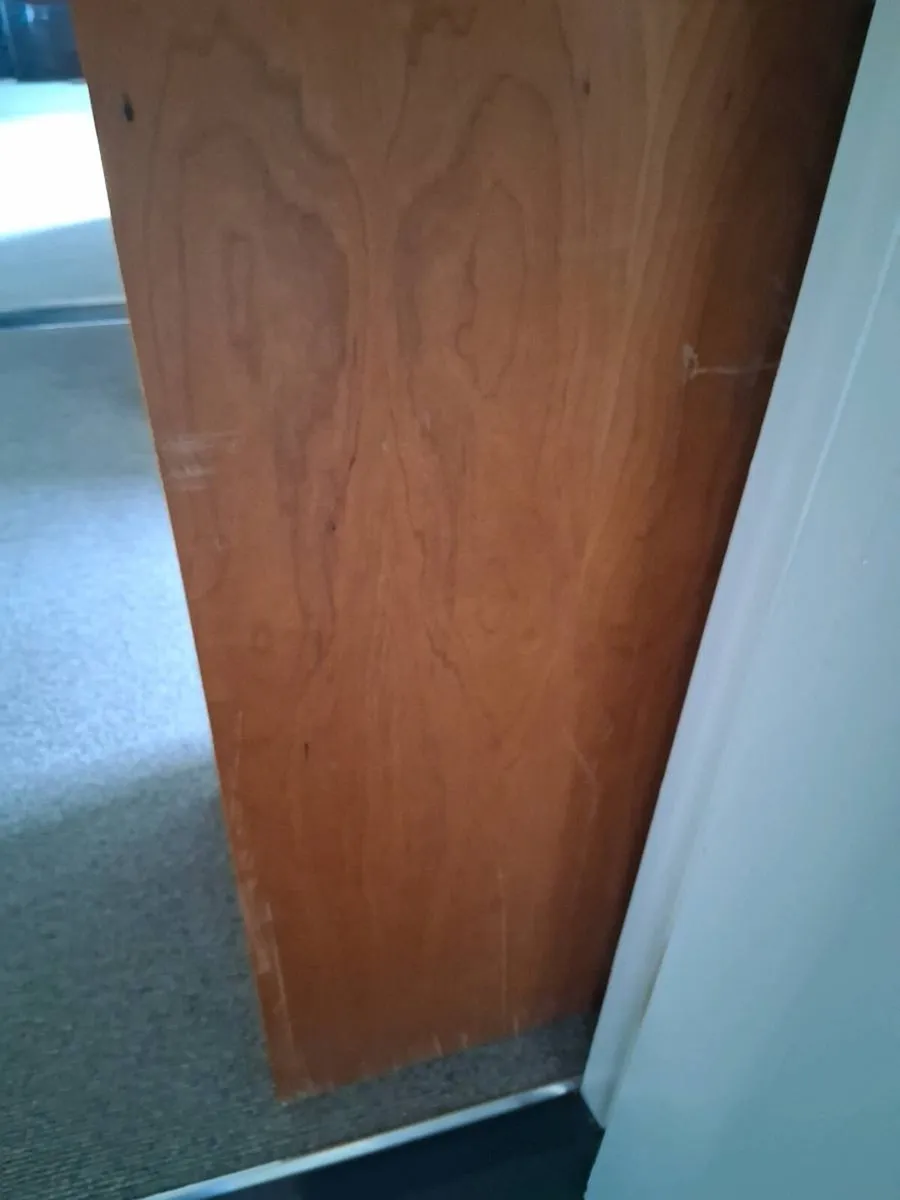 Shelving unit - Image 2