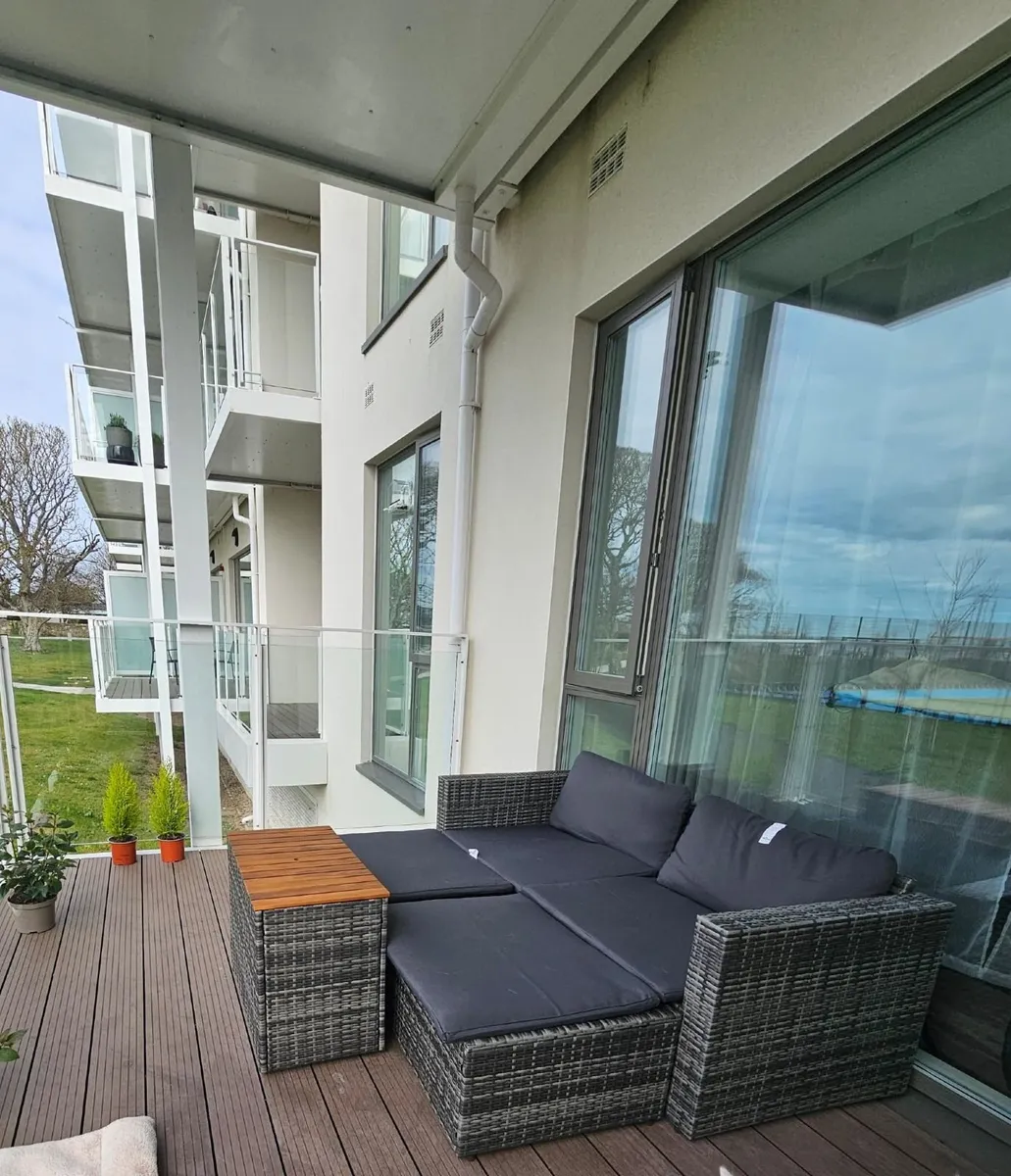 RATTAN GARDEN FURNITURE - Image 1