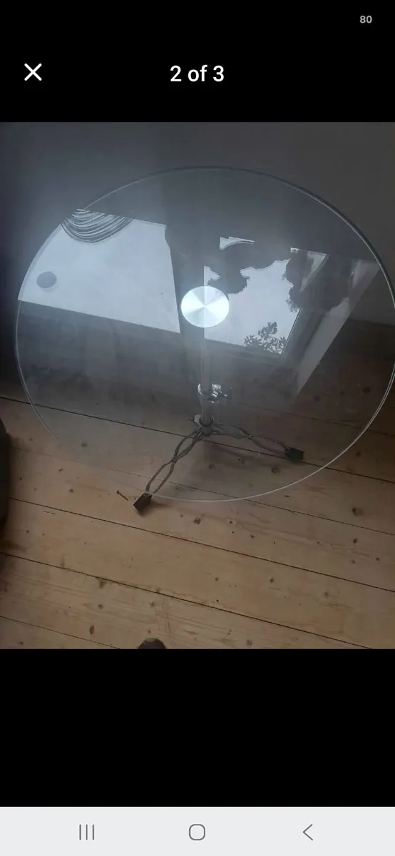 Glass table - Image 2