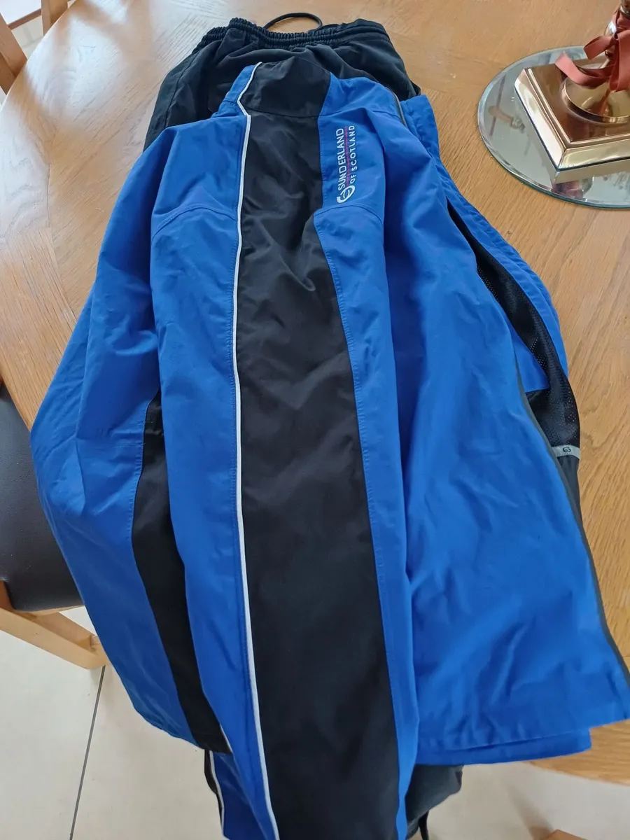 Golf rain jacket and matching bottoms (Sunderland - Image 2