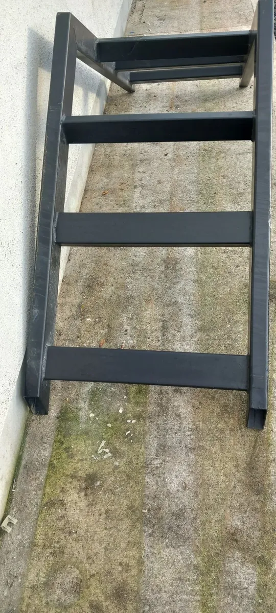 Steel canopy frame - Image 2