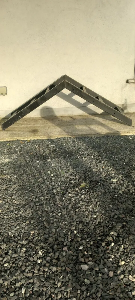 Steel canopy frame - Image 3
