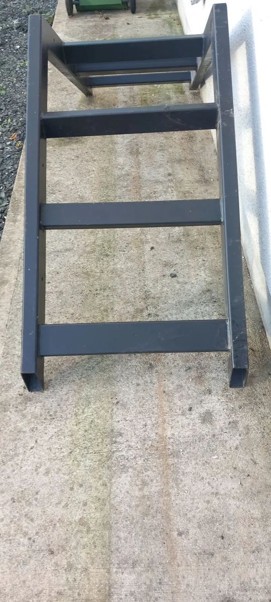 Steel canopy frame - Image 4