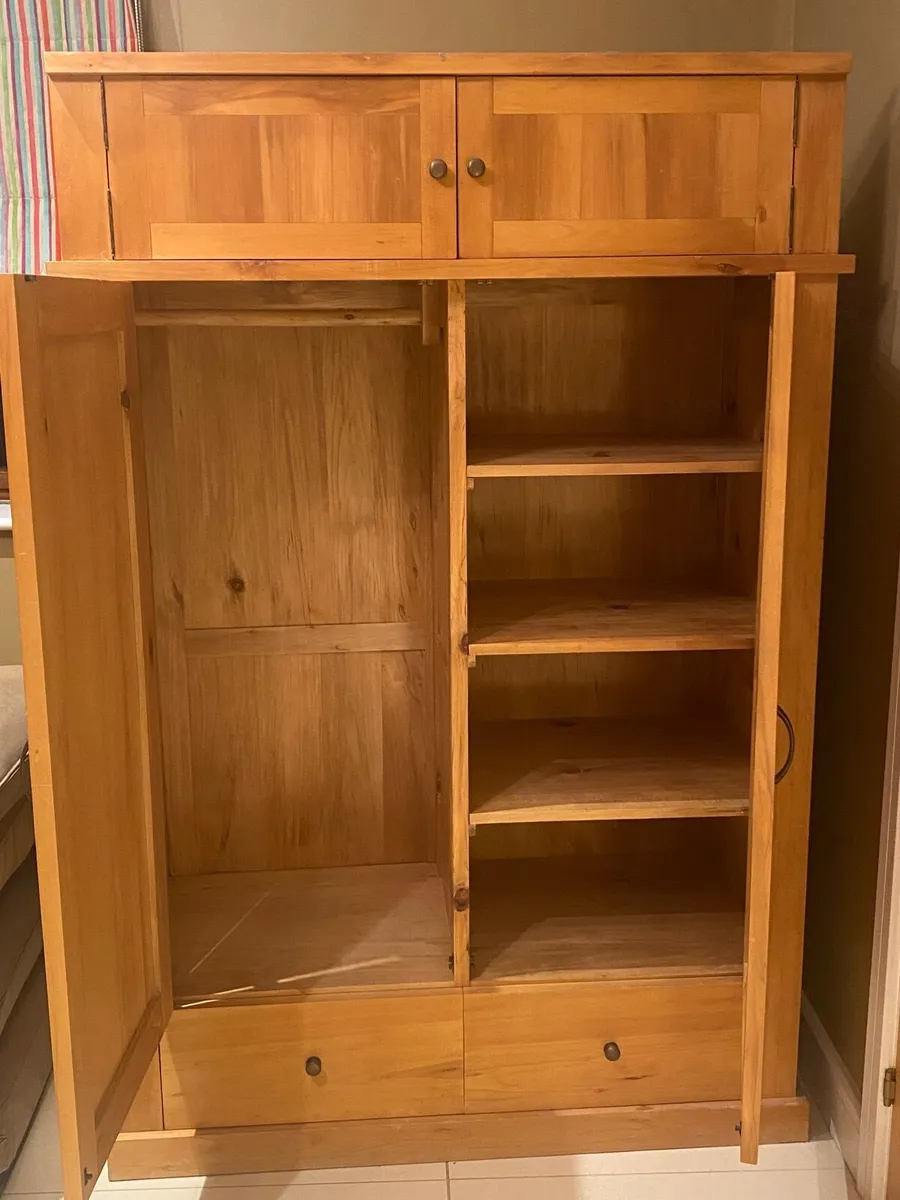 Wardrobe - Image 2
