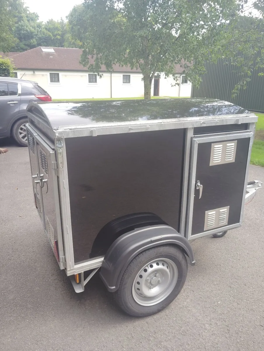 Dog trailer - Image 1