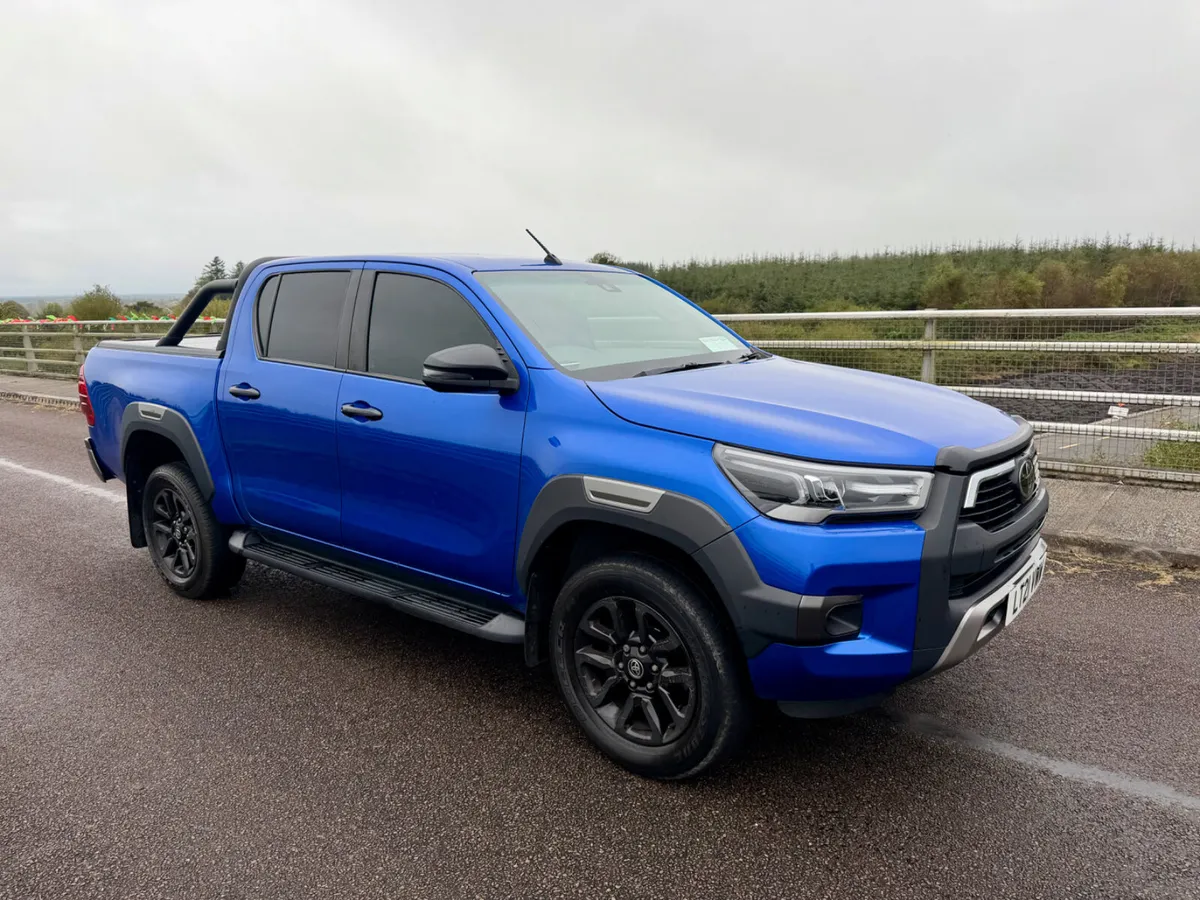 Toyota Hilux 2021 - Image 1