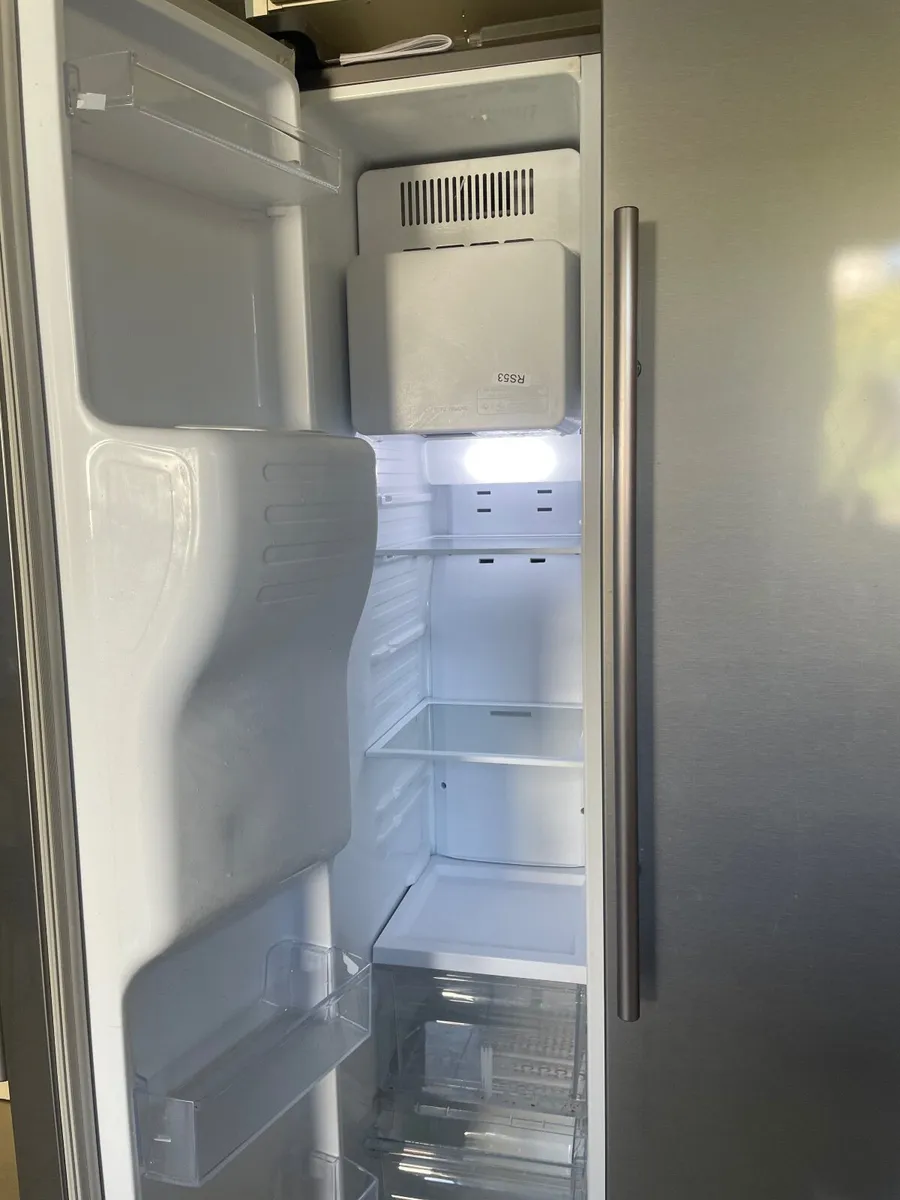 American fridge freezer - Image 2