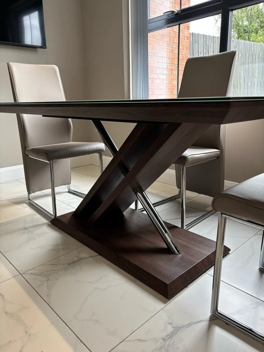 Marteni Fixed Top Dinning Table and 4 Chairs - Image 2