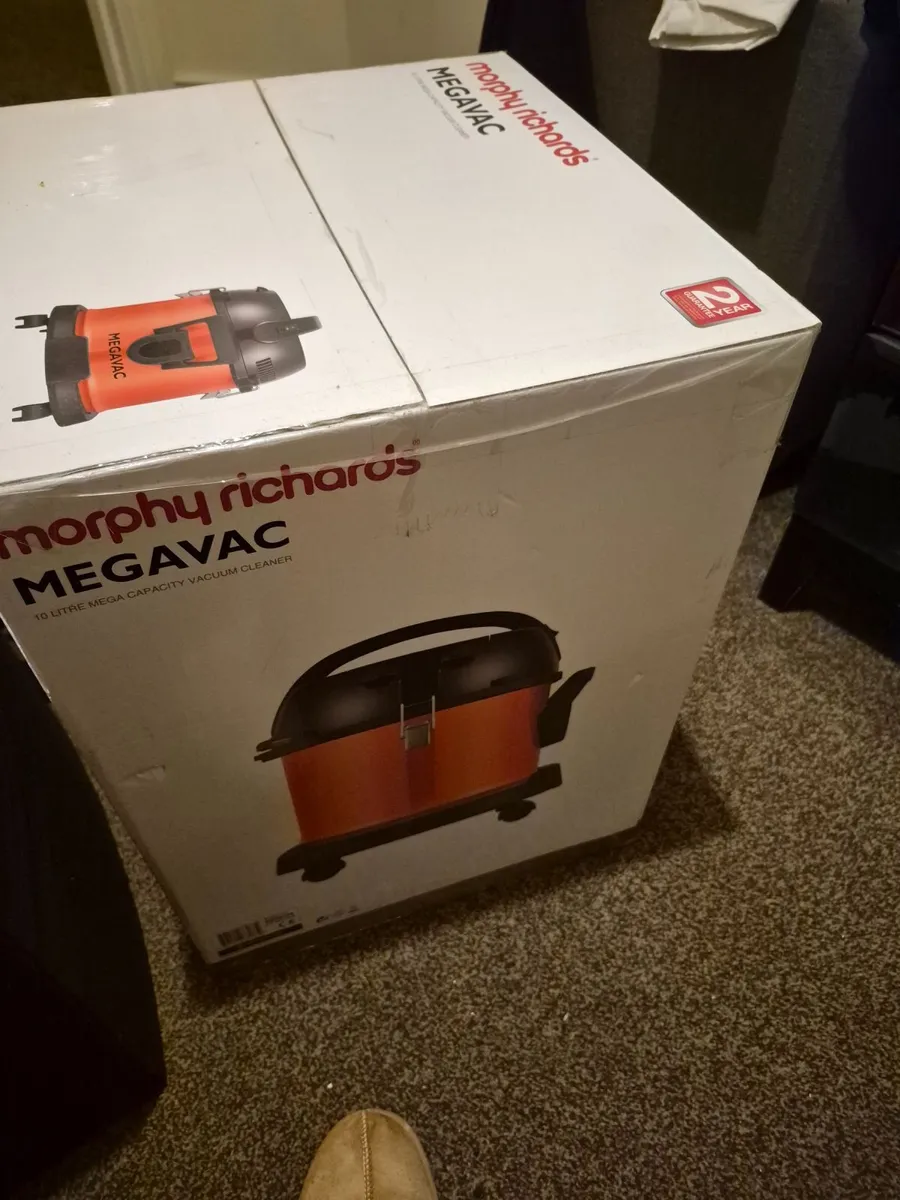 Morphy Richards Vaccum Cleaner - Image 1