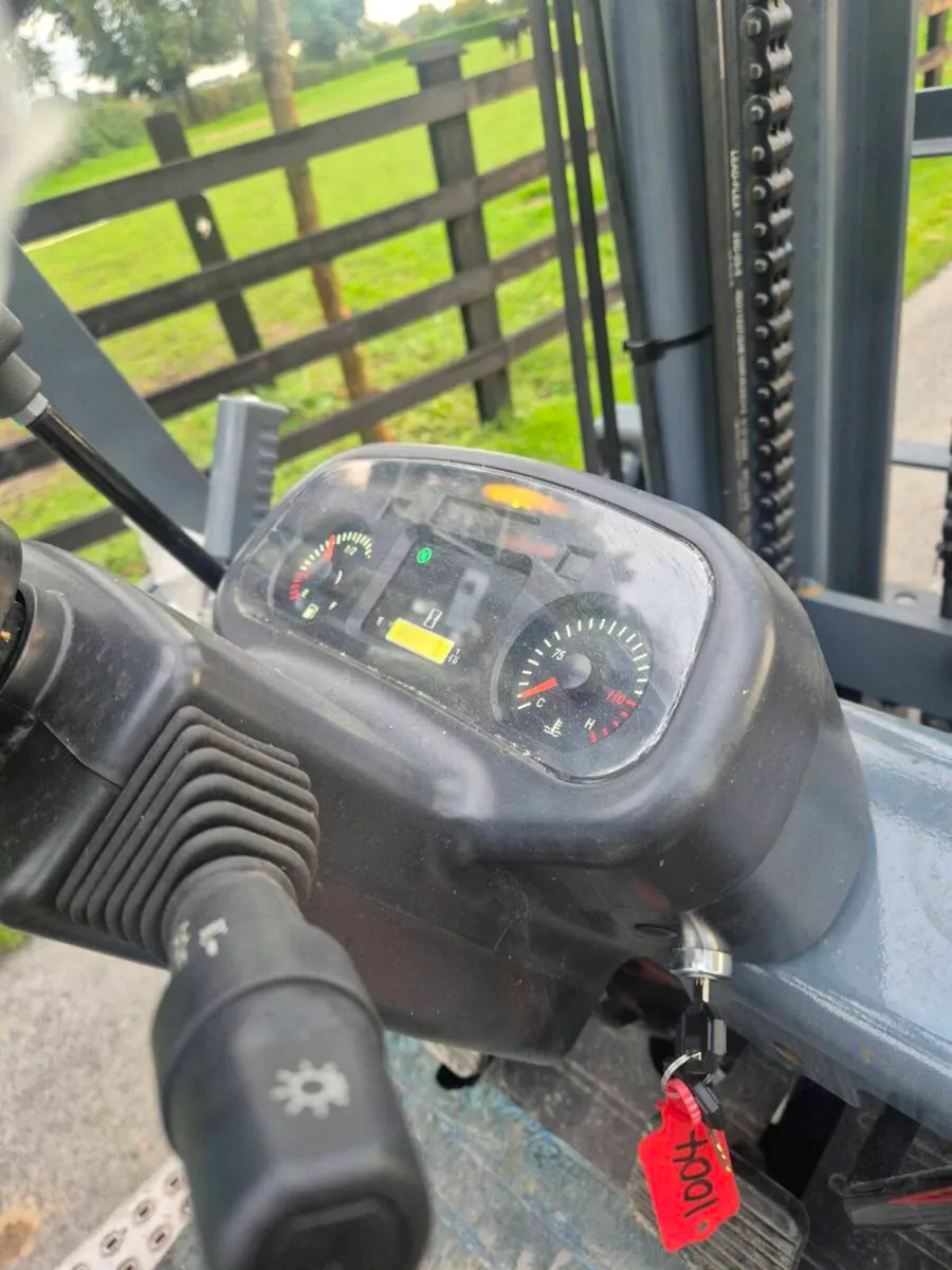 Forklift 3.5 - Image 3