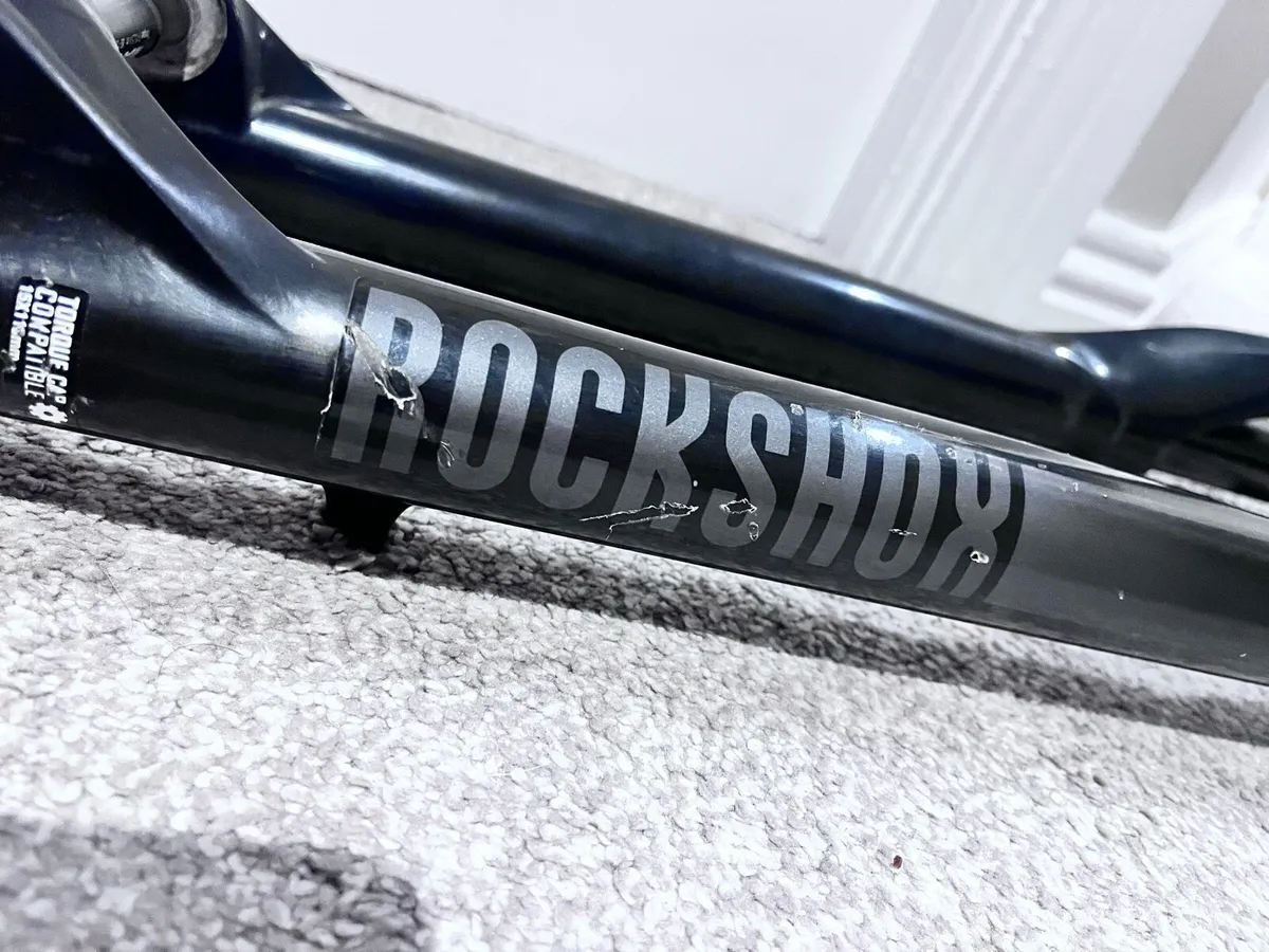 Rockshox Judy 150mm travel mountain bike fork - Image 4